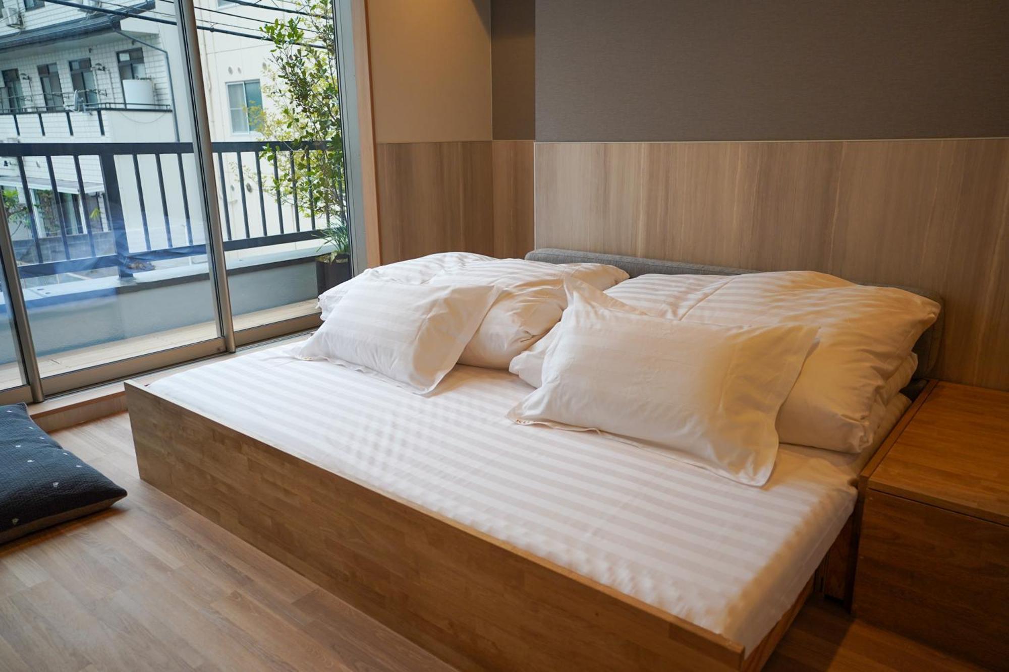 Konyamachi Guest House Kuku Takamatsu Exterior photo